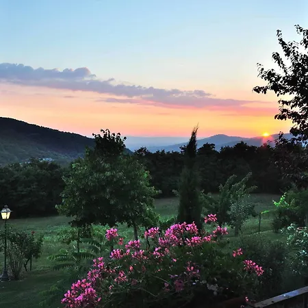 Giusi E Dario Hotel *